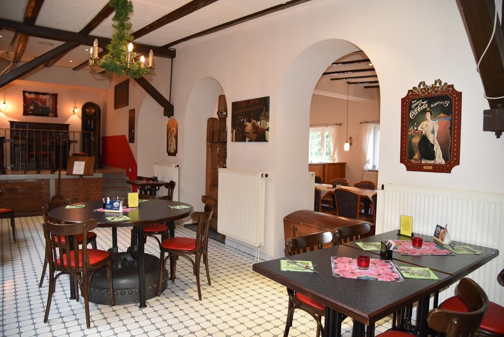 Hotel An Der Alten Porzelline Neuhaus am Rennweg Luaran gambar